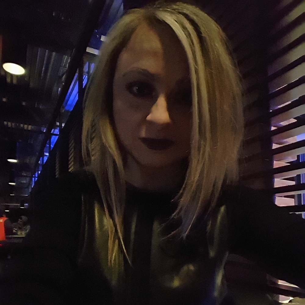 Meet your Posher, Yuliya